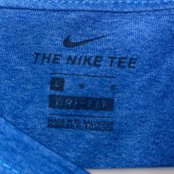 Nike Blue and White Short Sleeve Tee - Picture 2 of 2